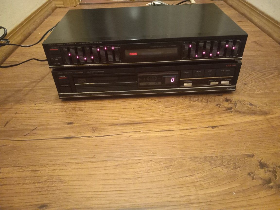 Vintage Fisher Studio Standard CD Player And Equalizer For Home Audio Stereo System