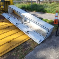 WEATHER GUARD TRUCK TOOLBOX