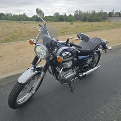 2021 Kawasaki W800