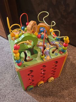 Wooden activity box (extra large)