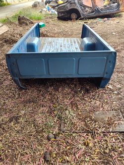 Truck Bed For S-10 Truck Bed Only No Axles 50.00