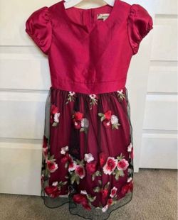 Girls Dress Size 6 - Pickup From Northridge Area