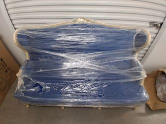 Upholstered Settee