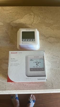 Honeywell Home T4 Pro Programmable Thermostat