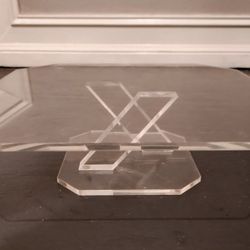 Vintage Lucite Cake Stand 11"