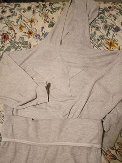 Gray Waffle Knit Star Hoodie Sweatshirt and pants