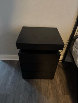 Mini nightstand