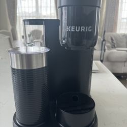 Keurig Coffee Machine With Built In Frother, Cuppuccinos Etc. 