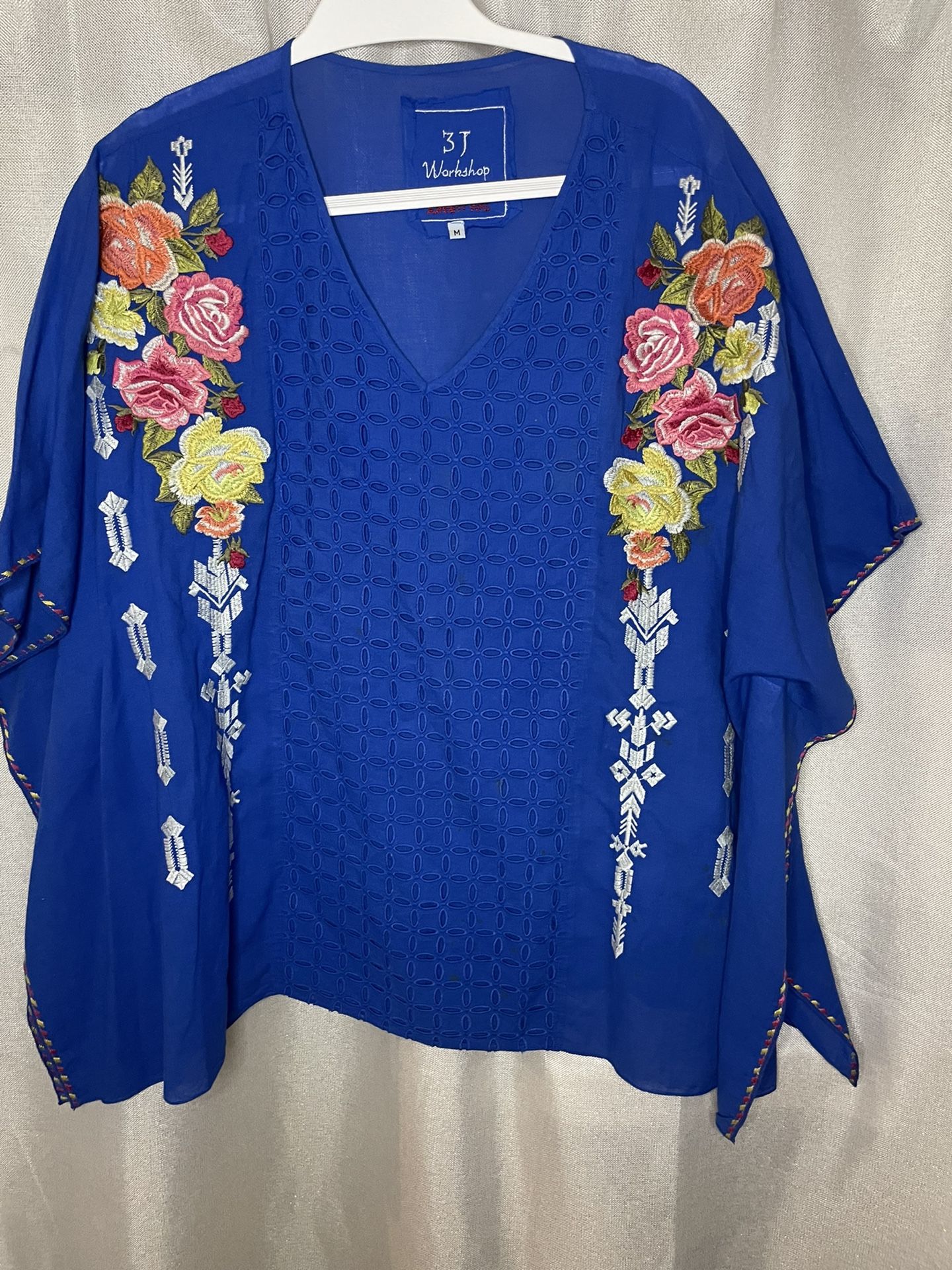 Johnny Was 3J Workshop Blue Tunic Bohemian Top Embroidered Size Med Womens