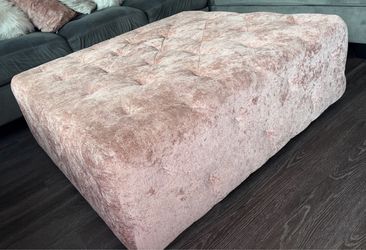 Large Tufted Ottoman – Blush/Taupe