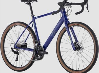 2022 Salsa Warbird Gravel Bike