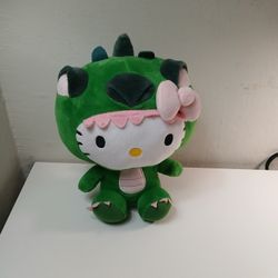 5 New Original Hello Kitty plushes + Hello Kitty Dinosaur tall 12 inches New.
Tall 8 to 10 inches each.
Impossible to find.
Only 30 dollars (all paid
