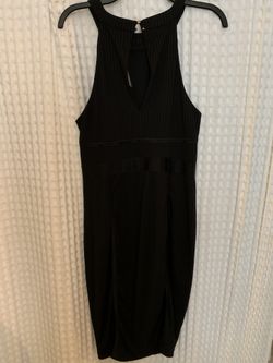 Brand new slimming dress !!