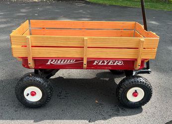 Radio Flyer Red Wagon