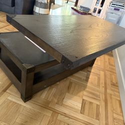 Matching End And Coffee Tables MUST SELL!! Moving 