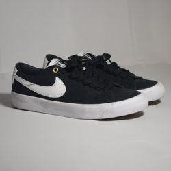 Nike Blazer Pro GT Size 6 Womens