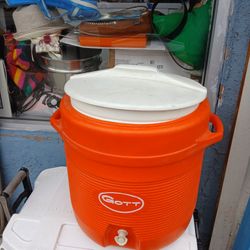 gott insulated beverage cooler/water jug 6.5 gallon