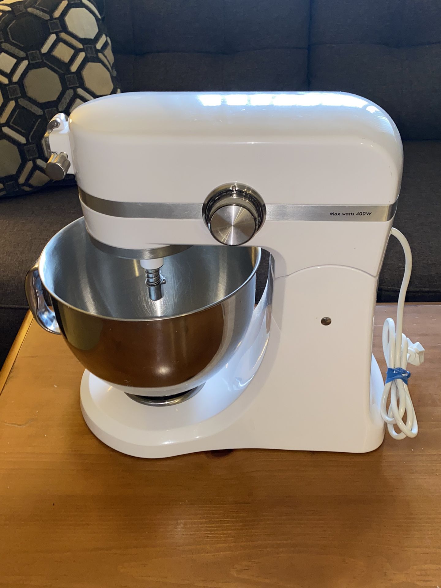 Kenmore Elite 5 Qt Stand Mixer White for Sale in West Bradford Township, PA  - OfferUp