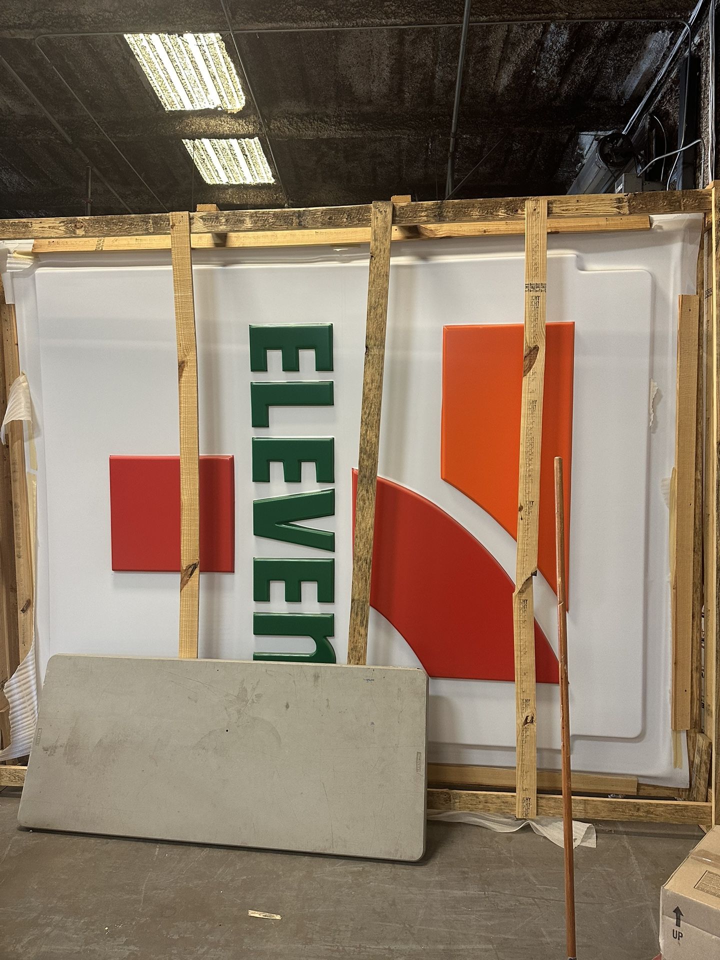 2) 711 Sign 6’x7’