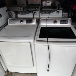 Samsung Washer And Dryer Set 