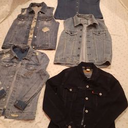 Jean Jackets READ DESCRIPTION 