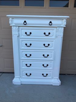 Dresser White 6 Drawers