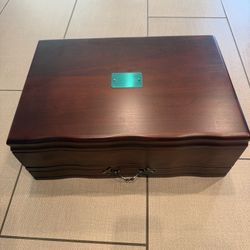 Silverware Case. FREE….