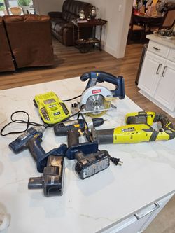 Ryobi 18V ONE+ Tool Bundle – Circular Saw, Drill, Impact Driver, Recip Saw + Charger & Batteries