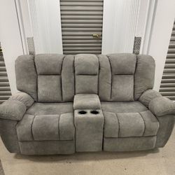 Gray Reclining Loveseat w/ Center Console, Storage & USB Ports