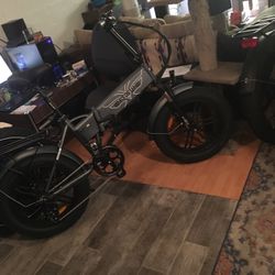 Best Folding Ebike For The Money Period!!!  Best Built And Beautiful!!! 28/30 Mph And 75 Mile Max Range Absolutely Awesome and Best Engineered!