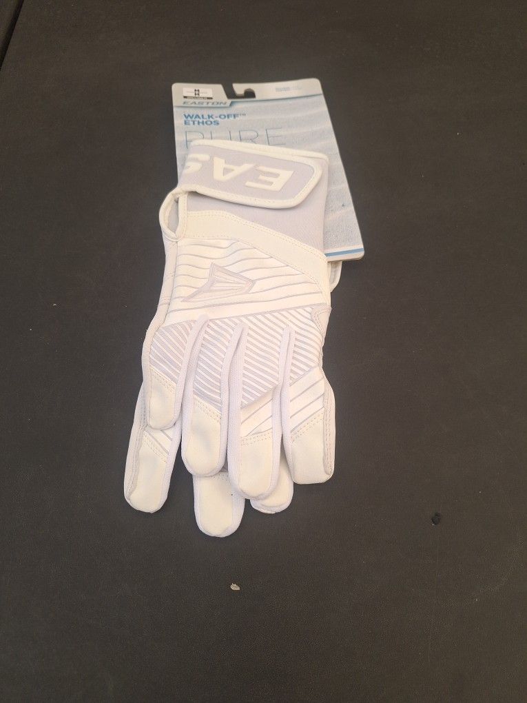 Easton Walk-Off Ethos Batting Gloves, Medium