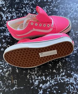Size 7 Woman’s Vans