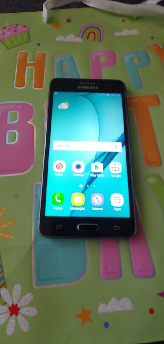 SAMSUNG GALAXY ON 16GB Android Phone Unlocked Liberado Cualkier Compania USA South America Mexico Panama Metro Att Telcel