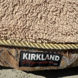 Round Plush Dog Bed 42” Diameter by Kirkland