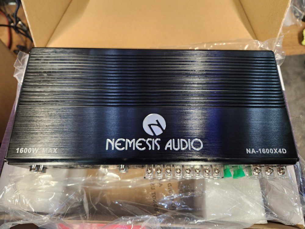 Nemesis Audio 1600 watt Max Power 4-Channel Car Stereo Amplifier