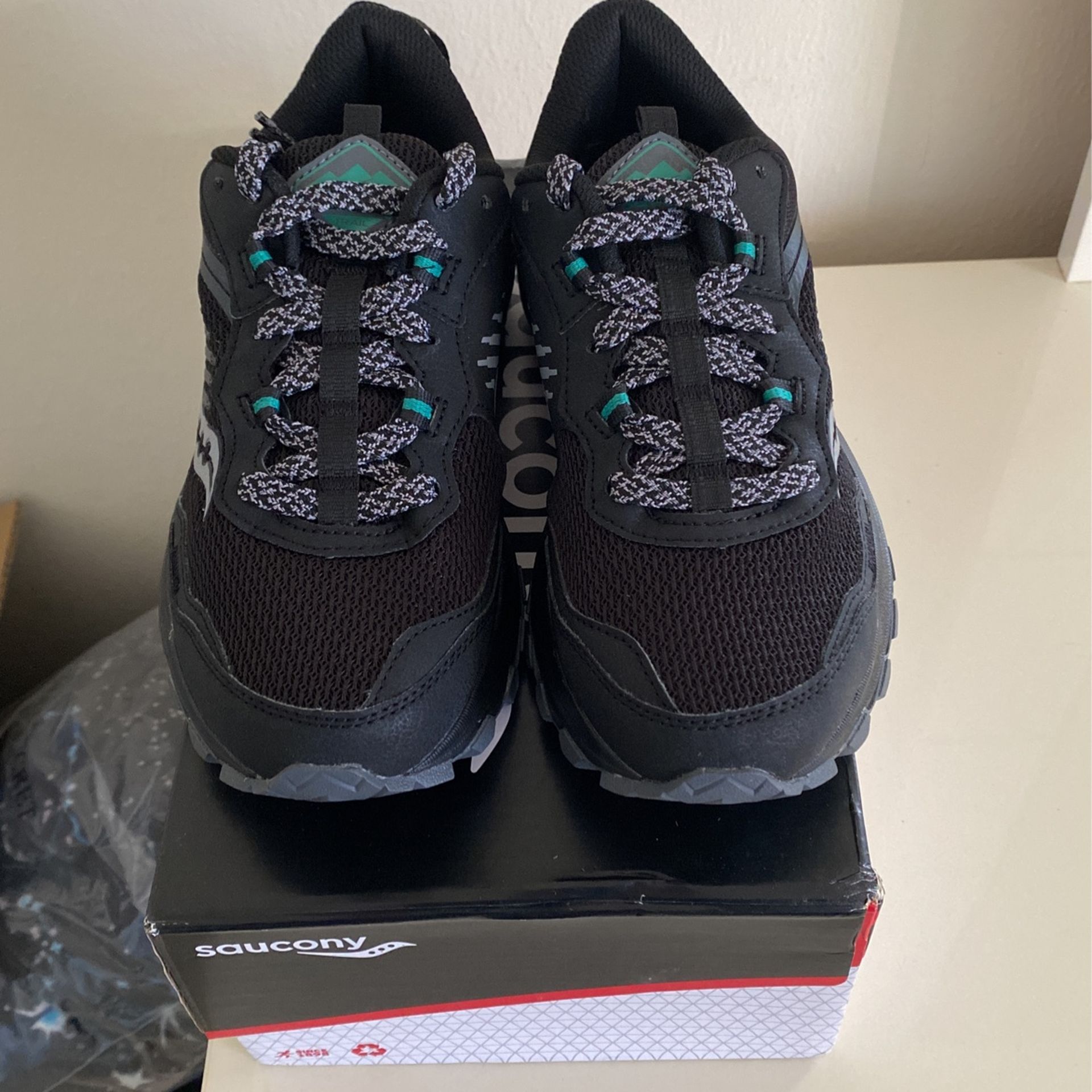 New Saucony Woman Versafoam Excursion Tr13 Road Running Shoe