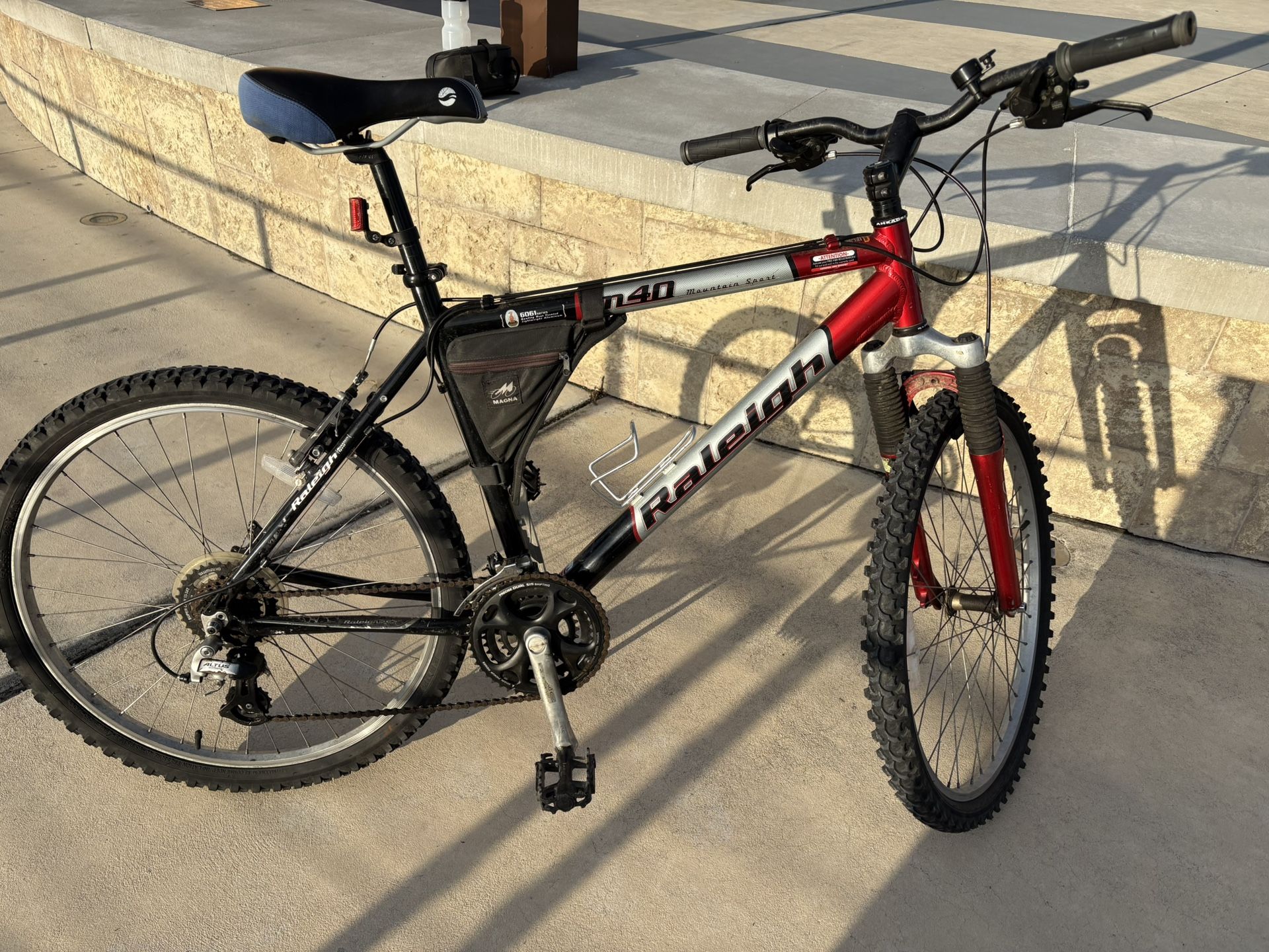 Raleigh M 40 Mountain Bike $90.00