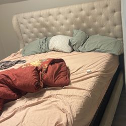 King Size Bed With Mattress 