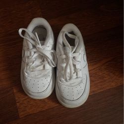 White Airforce Ones 