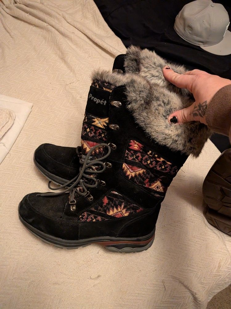 Snow Boots Women Size 12