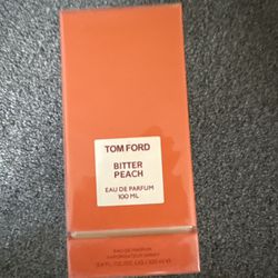 Tom Ford Bitter Peach Perfume 