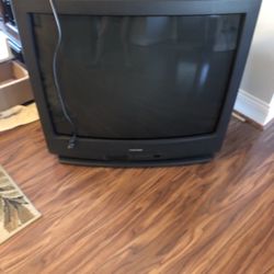 32 Inch Toshiba  good for Xtra Tv  Good Condition 