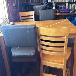 4 chairs and Table