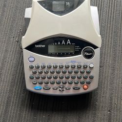 Brother P-Touch Label Maker