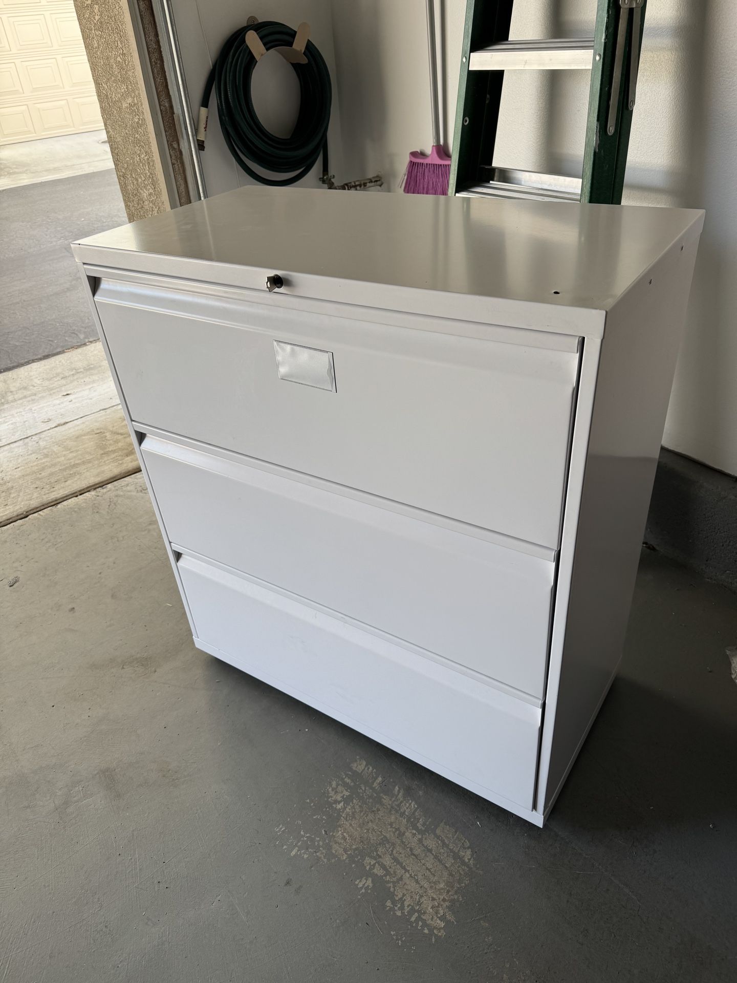 Steel Lateral Cabinet