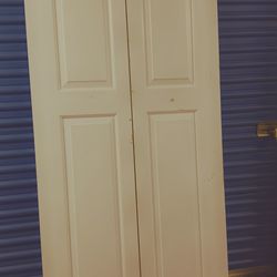 Measurements  is 3 feet by 80"