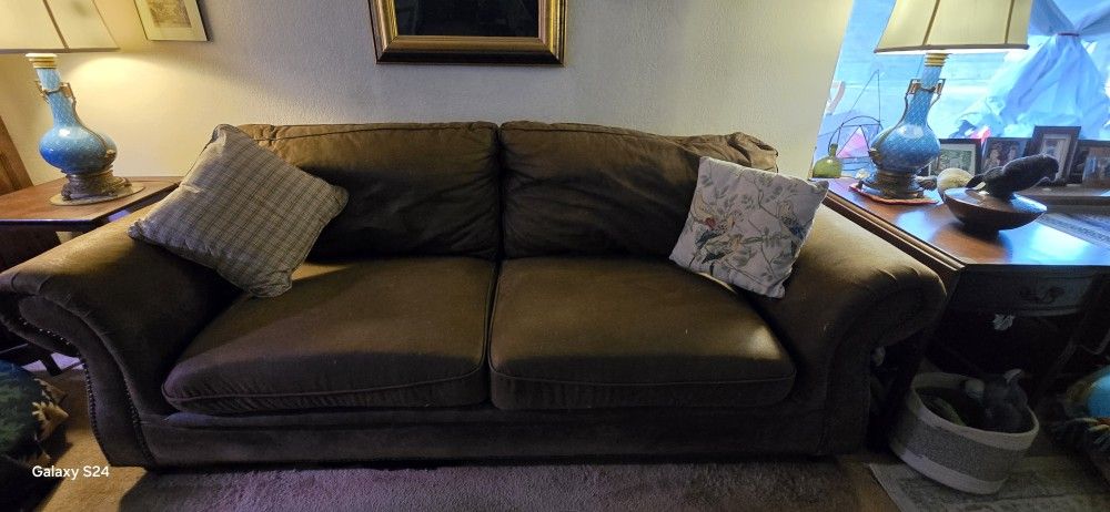 FREE Couch
