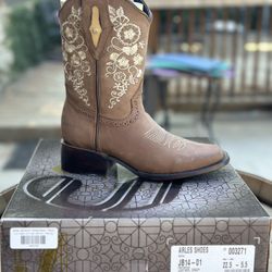 Cowgirl Boots 