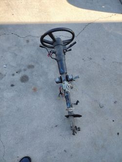 Truck parts steering column  suburban,c1500,2500