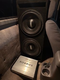 Sundown Audio 2 12” Subs with Amp